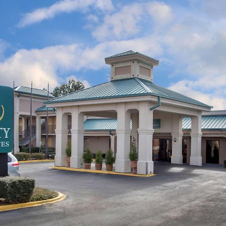 Quality Inn & Suites Clinton Eksteriør bilde