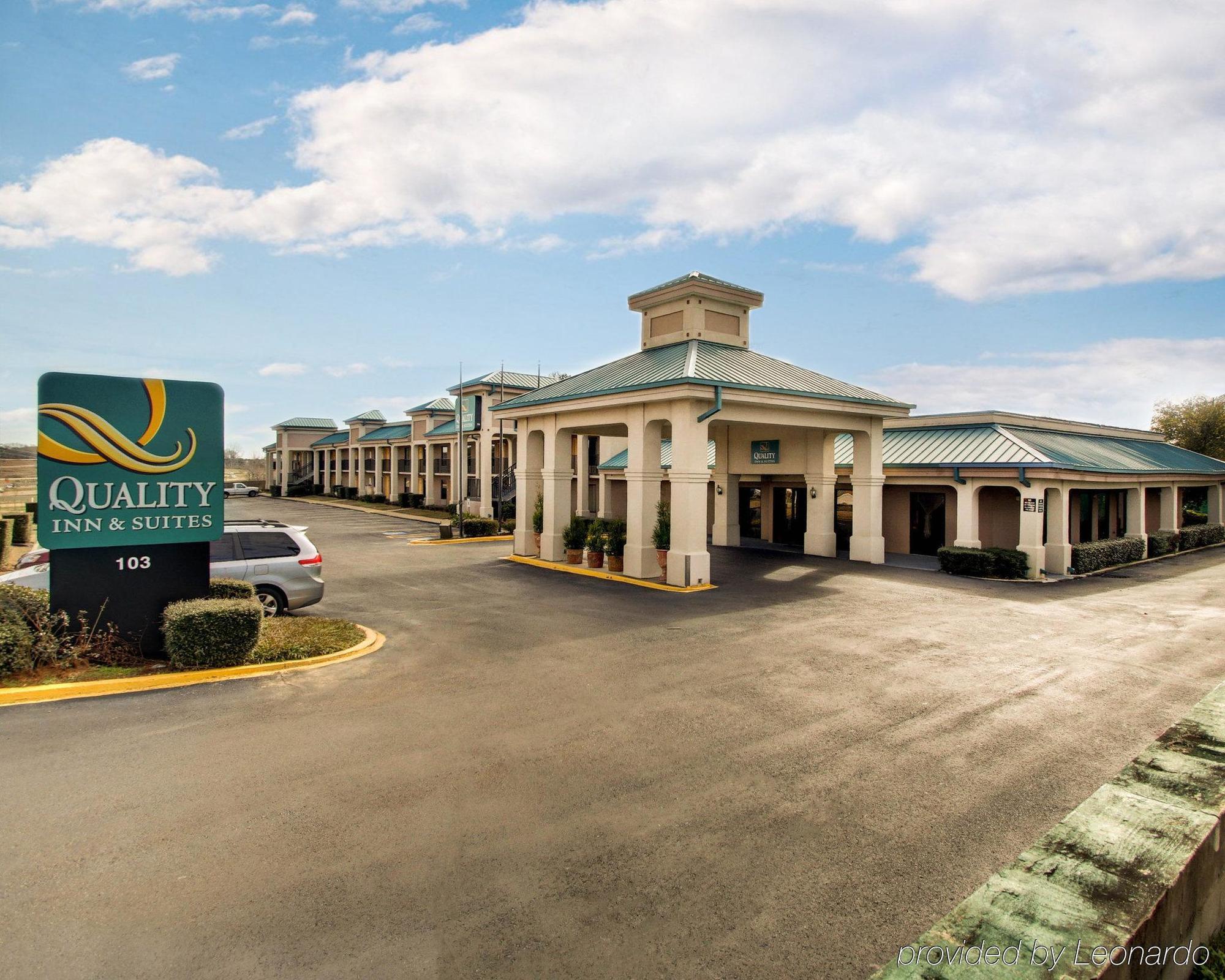 Quality Inn & Suites Clinton Eksteriør bilde