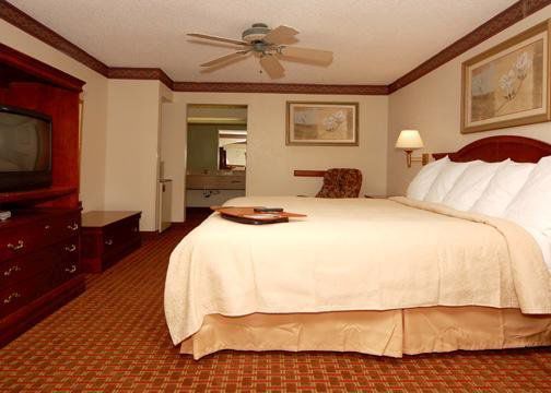 Quality Inn & Suites Clinton Rom bilde
